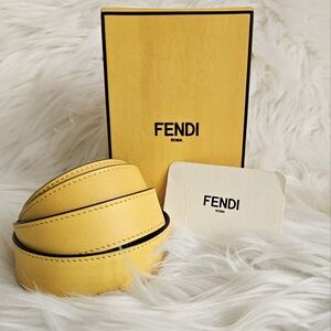 💛 Fendi Yellow Box Bag 💛